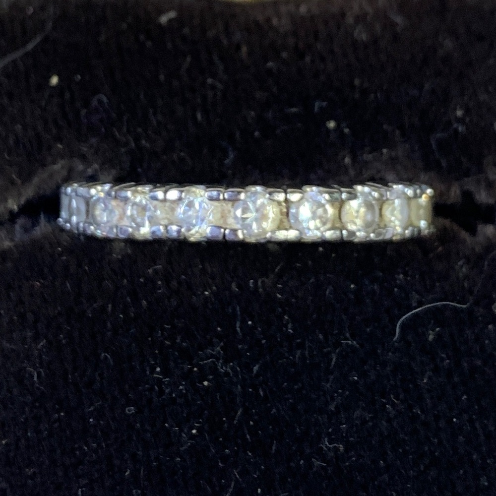DIAMOND ALTERNATIVE ETERNITY WEDDING BAND